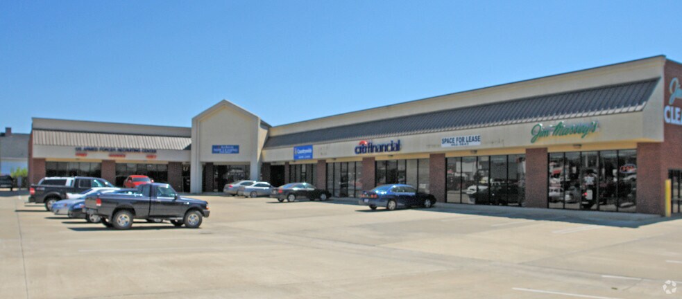 More Photos Of 561-589 McQueen Smith Rd S, Prattville Unknown For Lease