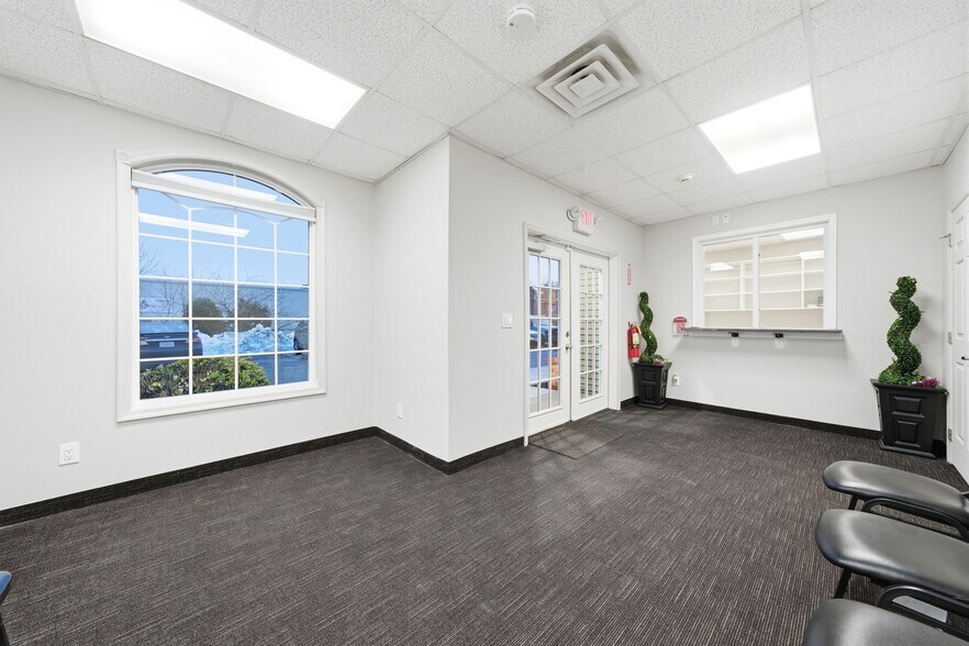 Primary Photo Of 55 2nd Ave, Brentwood Medical For Lease