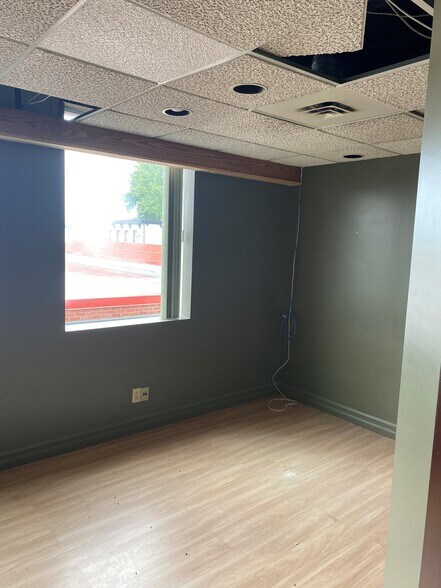 More Photos Of 102 Main St E, Hawkesbury Storefront Retail Office For Lease