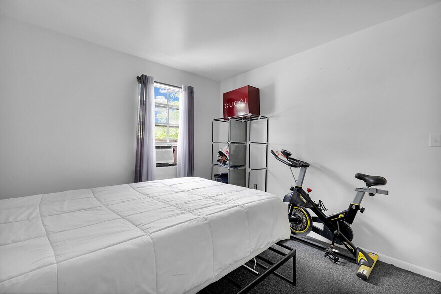 More Photos Of 912 Pohalski St, Key West Multifamily For Sale
