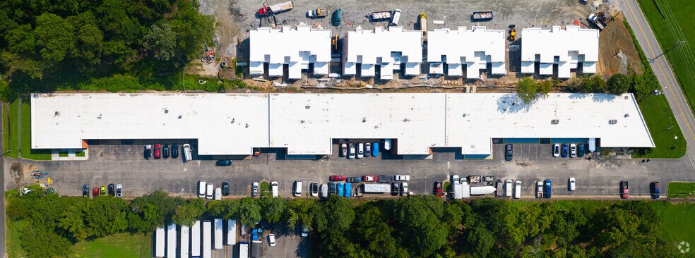 More Photos Of 6290 Old Warwick Rd, Richmond Light Manufacturing For Lease