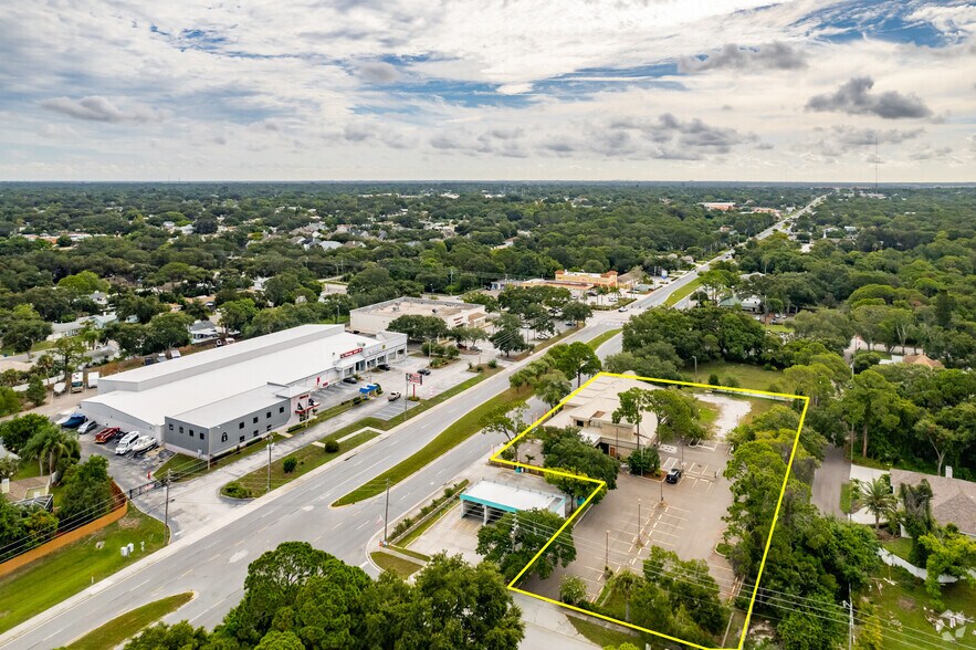 More Photos Of 13800 Park Blvd, Seminole Office For Lease