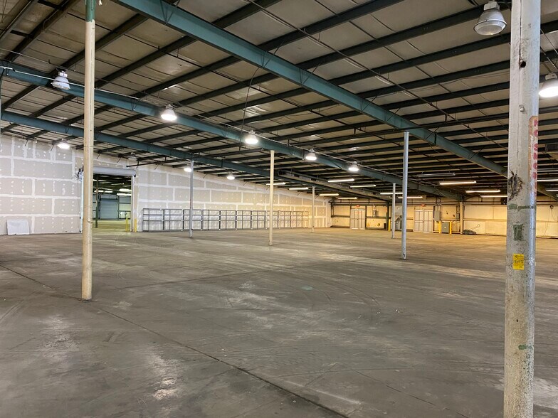 More Photos Of 509 R Bell Fork -1, Jacksonville Industrial For Lease