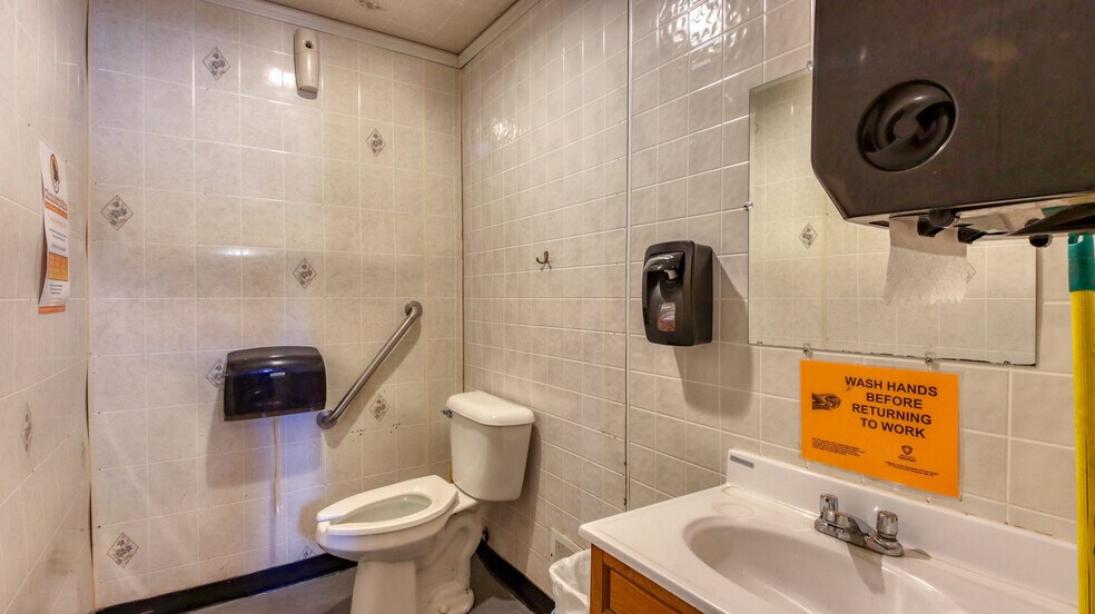 More Photos Of 8114 35th St, Colfax Restaurant For Sale