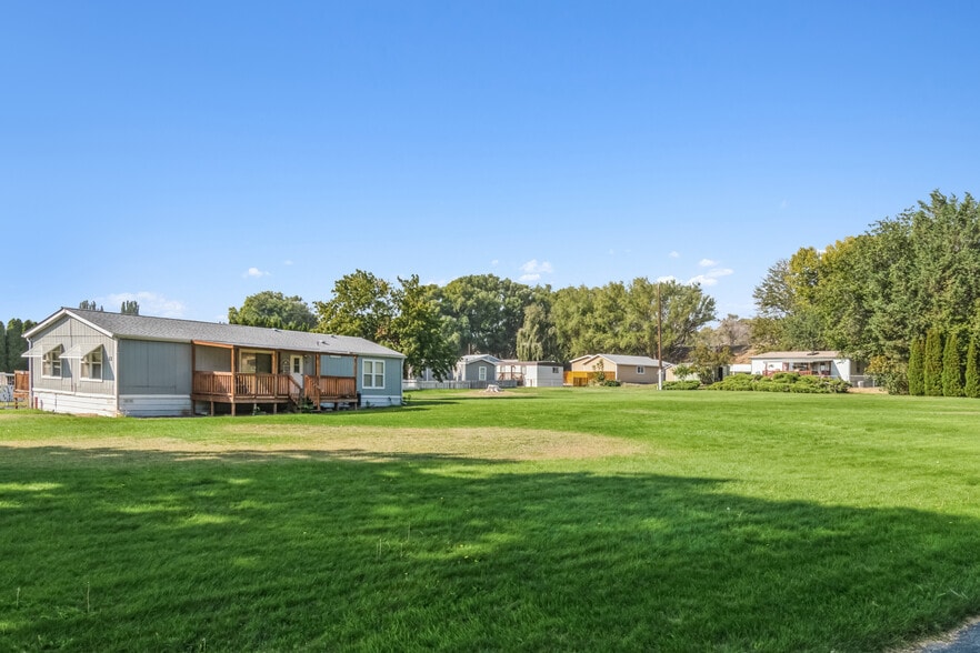 More Photos Of ,  Unknown For Sale