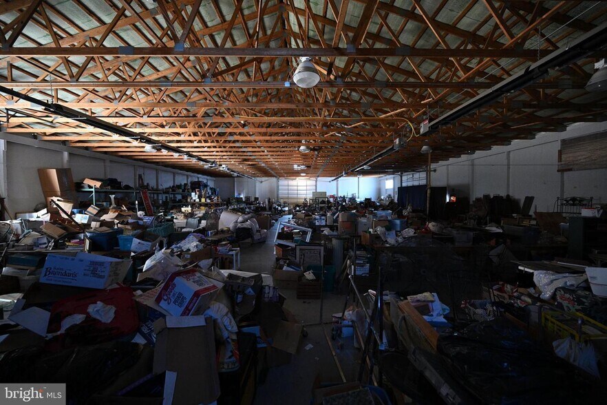 More Photos Of 383 Ben Franklin Hwy W, Douglassville Warehouse For Sale