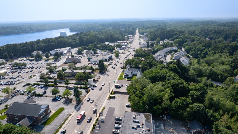 More Photos Of 25 Washington St, Norwell Freestanding For Sale