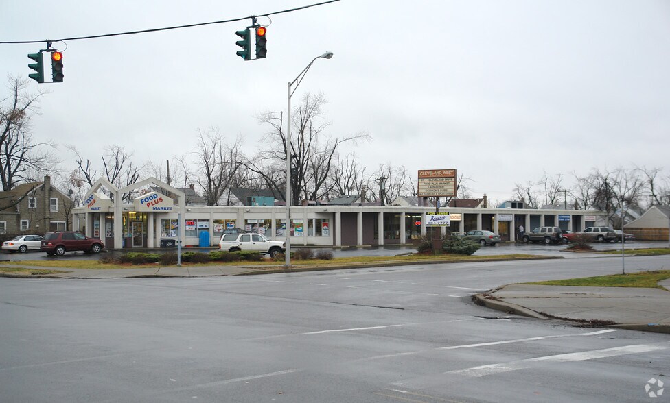 More Photos Of 87 Cleveland Dr, Buffalo Unknown For Lease