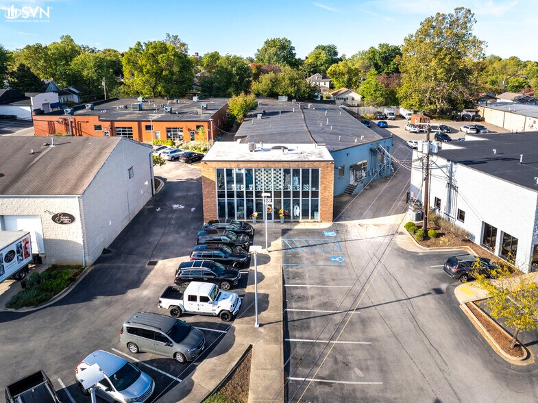 More Photos Of 740 National Ave, Lexington Warehouse For Lease