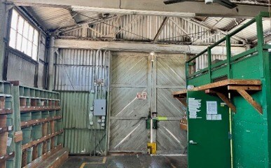 More Photos Of 928 S 1st St, Conroe Industrial For Sale