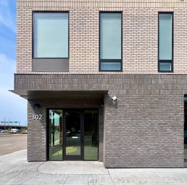 Primary Photo Of 302 N 2nd St, Mankato Apartments For Lease