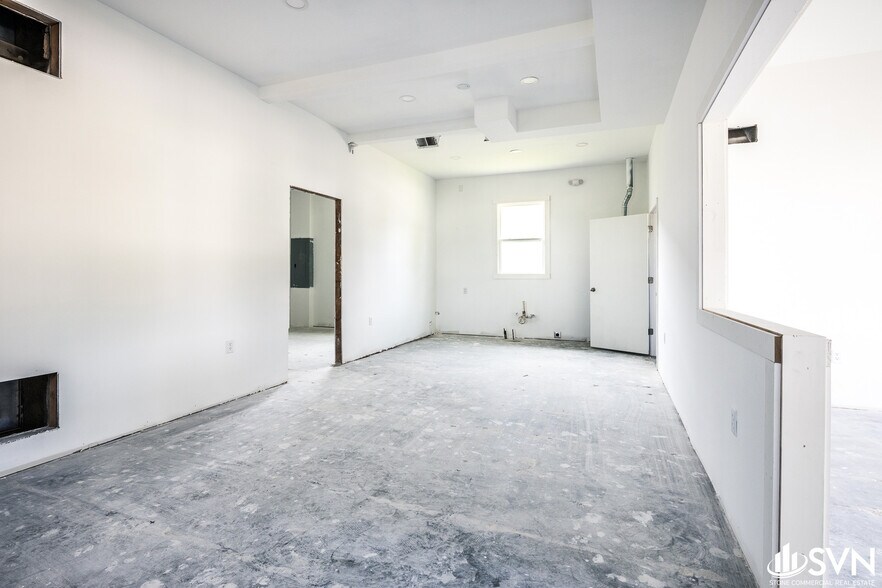 More Photos Of 118 Lester St, Berea Warehouse For Lease