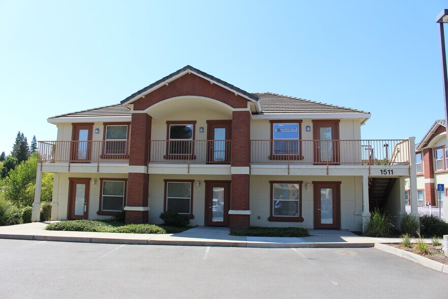 More Photos Of 1511 Corporate Way, Sacramento Loft Creative Space For Lease