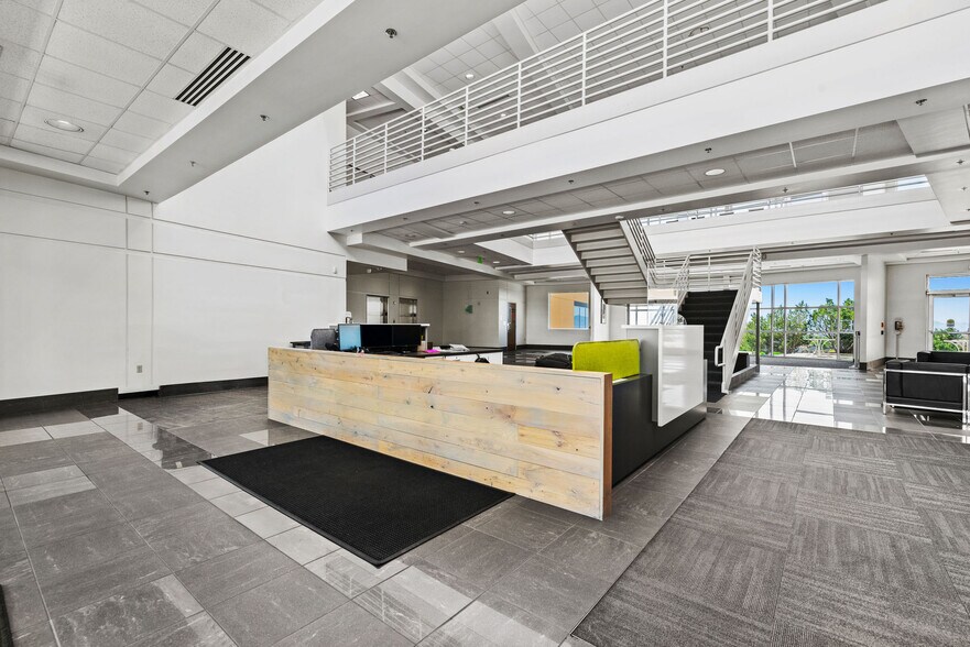 More Photos Of 888 University Park Blvd, Clearfield Office For Lease