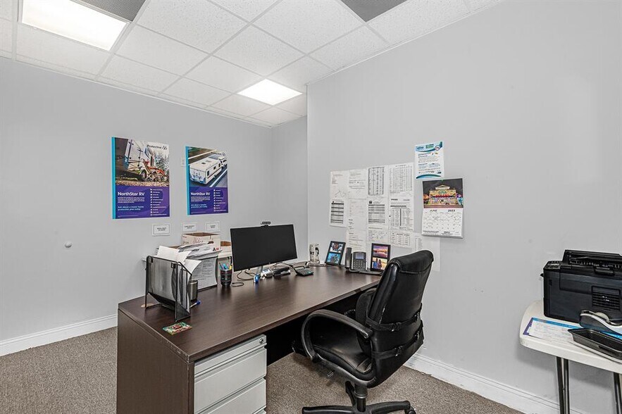More Photos Of 7301 Wiles Rd, Coral Springs Medical For Sale