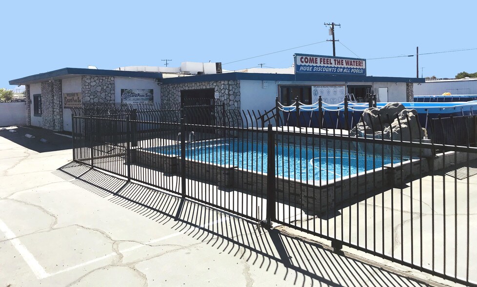 More Photos Of 42347 Sierra Hwy, Lancaster Industrial For Lease