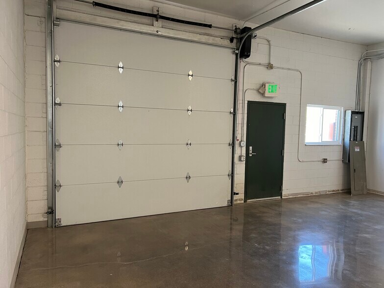 More Photos Of 4660-4696 Glencoe St, Denver Warehouse For Sale