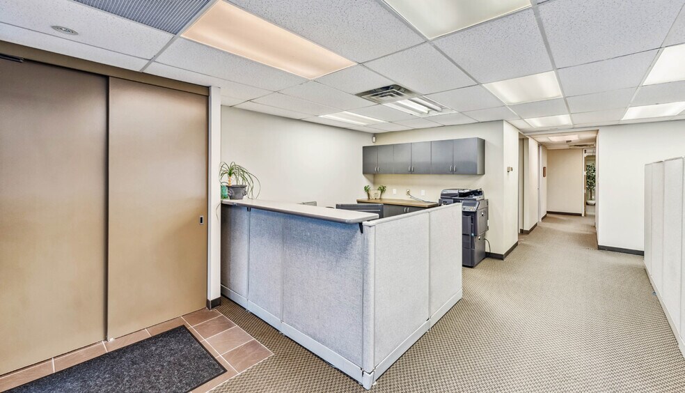 More Photos Of 155 Terence Matthews Cres, Ottawa Office For Sale