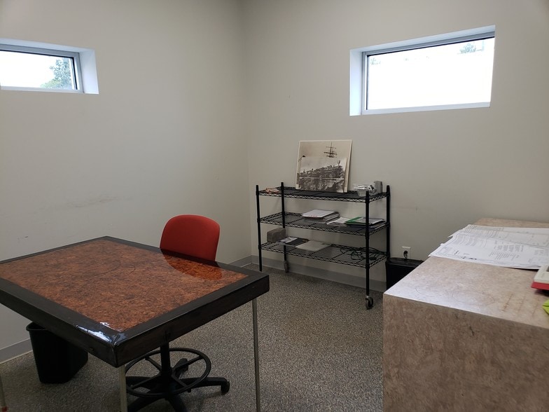 More Photos Of 1161 E Main St, Chattanooga Office For Lease