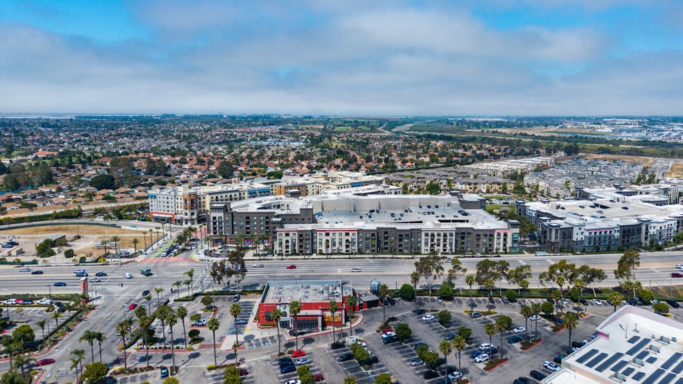 More Photos Of 2620 Wagon Wheel Rd, Oxnard Apartments For Lease