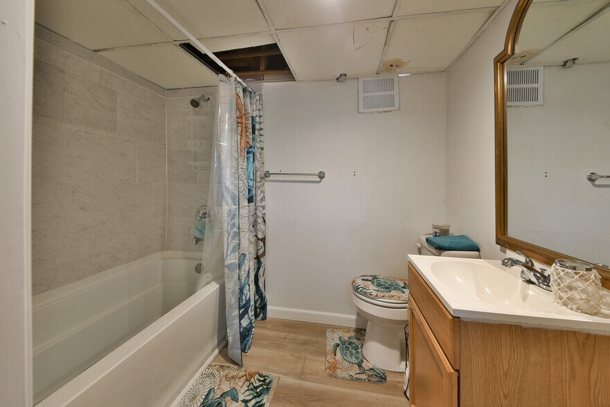 More Photos Of 2554 E Clearfield St, Philadelphia Multifamily For Sale