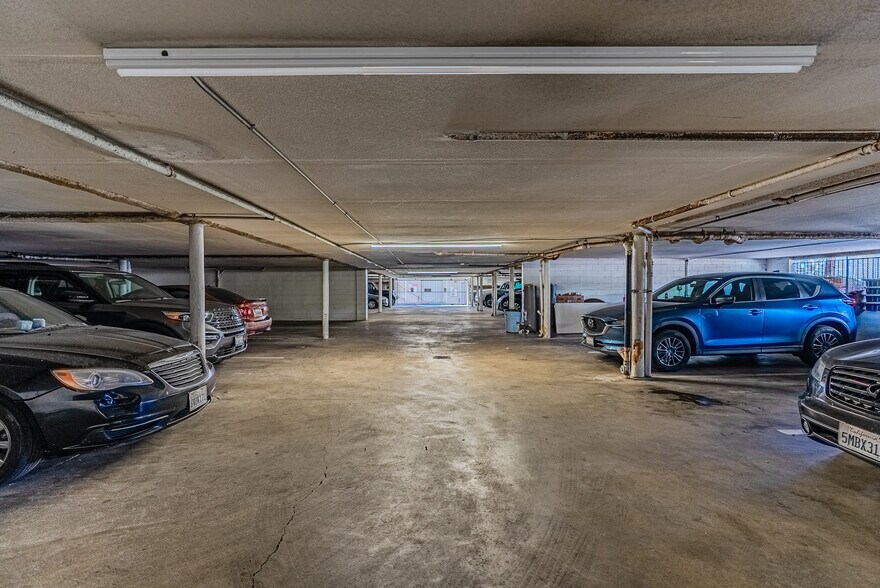 More Photos Of 3013 C St, San Diego Apartments For Sale