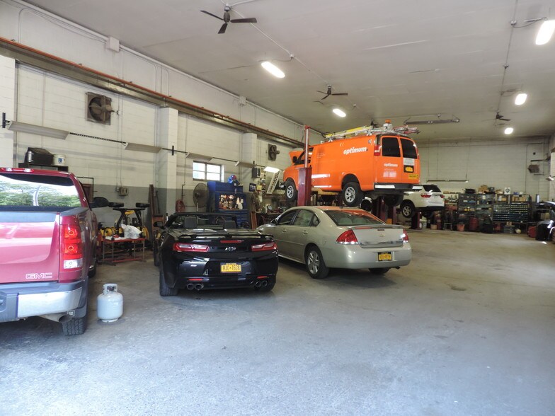 More Photos Of 60 Middlebush Rd, Wappingers Falls General Retail For Sale