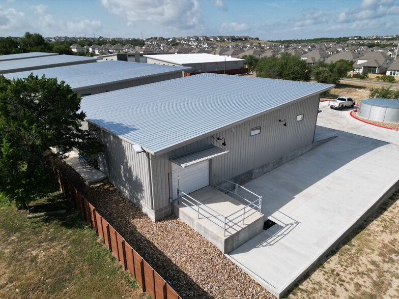 More Photos Of 775 County Road 270, Leander Warehouse For Lease