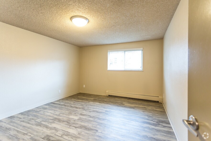 More Photos Of 1150 S Birch St, Denver Apartments For Sale
