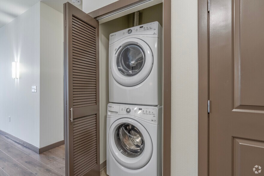 More Photos Of 6523 NE Cherry Dr, Hillsboro Apartments For Lease