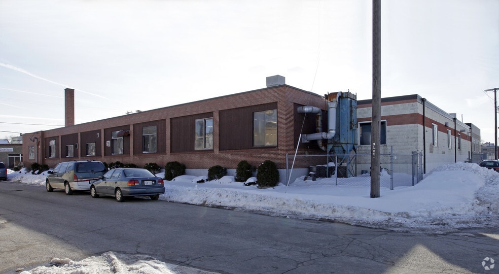 More Photos Of 189 Georgia Ave, Providence Manufacturing For Lease