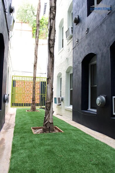 More Photos Of 3408 W Sunset Blvd, Los Angeles Apartments For Sale