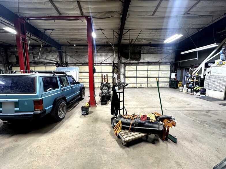 More Photos Of 30495 Bryant Dr, Evergreen Service For Sale