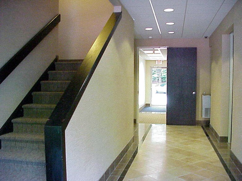 More Photos Of 140 S Village Ave, Exton Office For Lease
