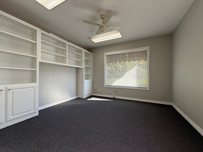 More Photos Of 2700 James St, Denton Industrial For Lease