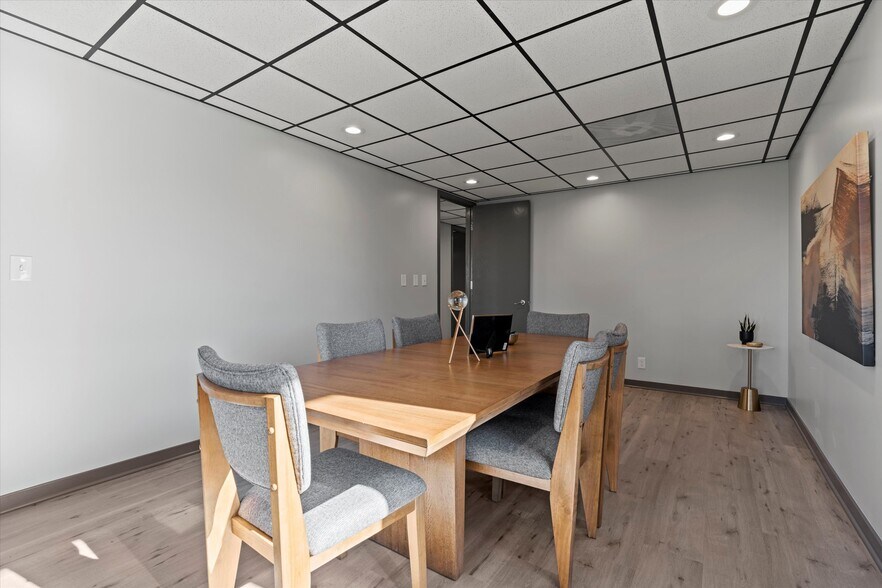 More Photos Of 502 W Markey Rd, Belton Medical For Lease