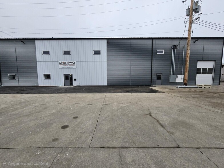 More Photos Of 1012 Walla Walla Ave, Wenatchee Warehouse For Lease