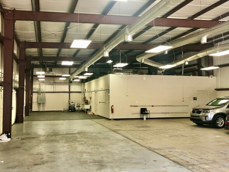 More Photos Of 173 H D Atha Rd, Monroe Industrial For Lease