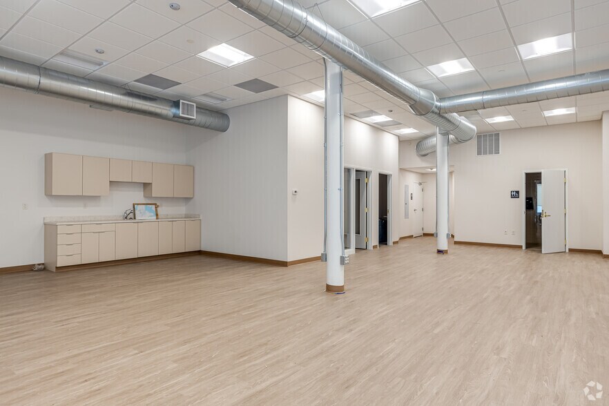 More Photos Of 727 Atlantic Ave, Boston Loft Creative Space For Lease