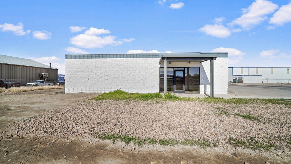 Primary Photo Of 3199 Hall Ave, Grand Junction Storefront Retail Office For Sale
