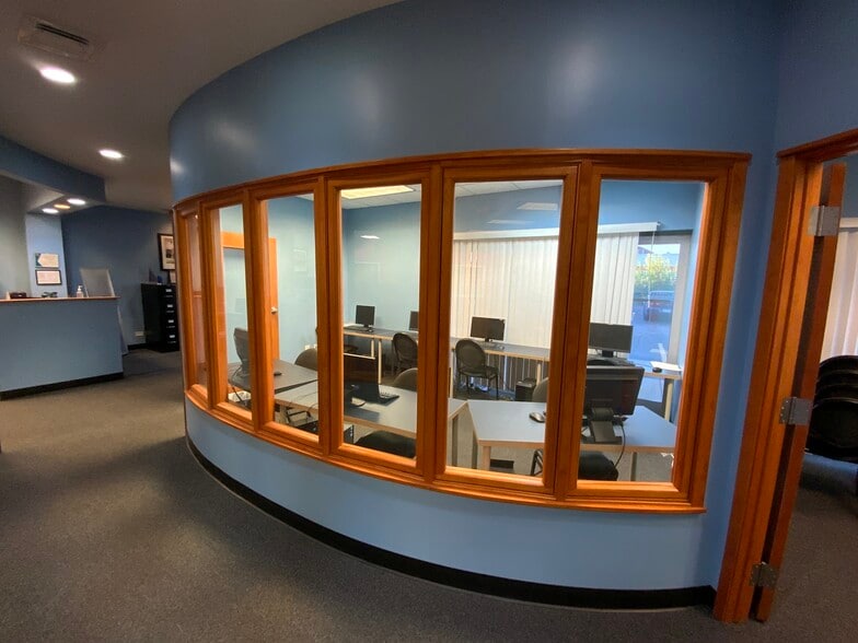 More Photos Of 4427 Talmadge Rd, Toledo Office For Lease