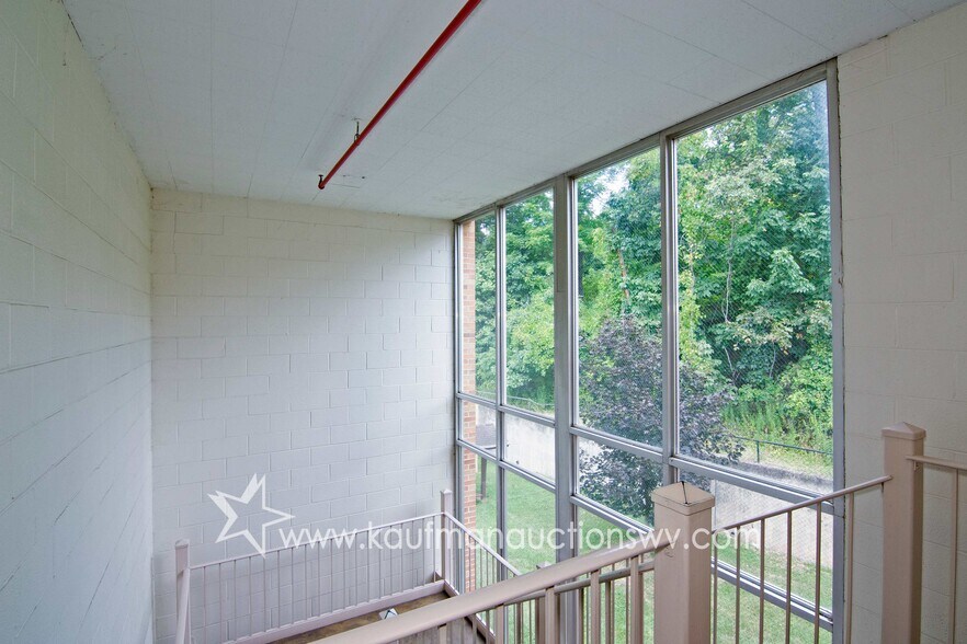 More Photos Of 100 Bluestone Rd, Mount Hope Research And Development For Sale
