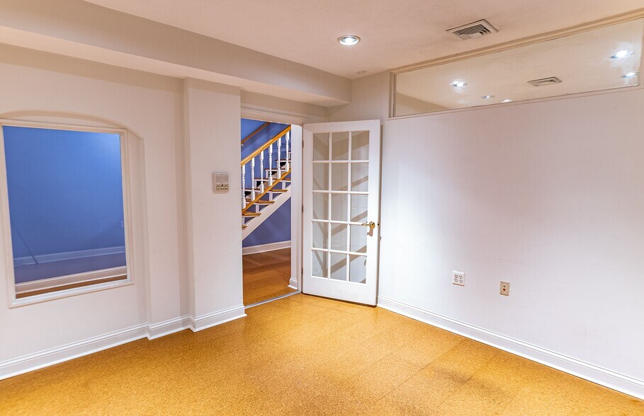 More Photos Of 671 Tremont St, Boston Office For Lease