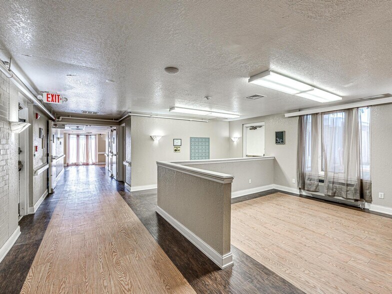 More Photos Of 901 NW 25th St, Oklahoma City Healthcare For Sale