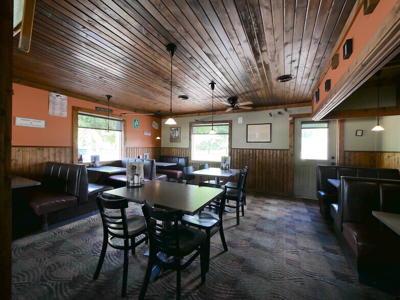 More Photos Of 56721 Ferry Landing Rd, Shadyside Shelter For Sale