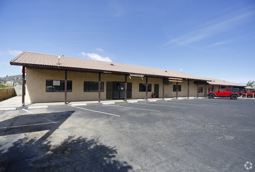 Primary Photo Of 20424 Brian Way, Tehachapi Freestanding For Lease