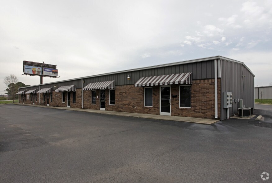 Primary Photo Of 2250 Southgate Blvd, Murfreesboro Flex For Lease