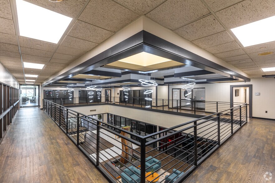 More Photos Of 5751 Kroger Dr, Fort Worth Office For Lease