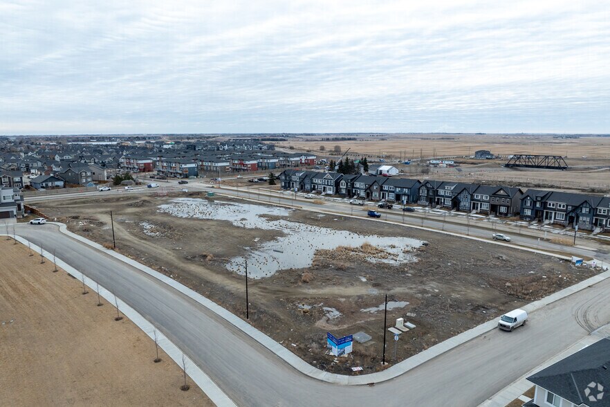 More Photos Of 128 Waterford Heath, Chestermere General Retail For Sale