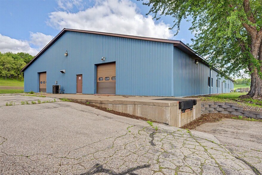 More Photos Of 16771 S 15th St, Galesville Warehouse For Sale